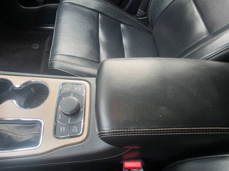 2016 Jeep Grand Cherokee Overland