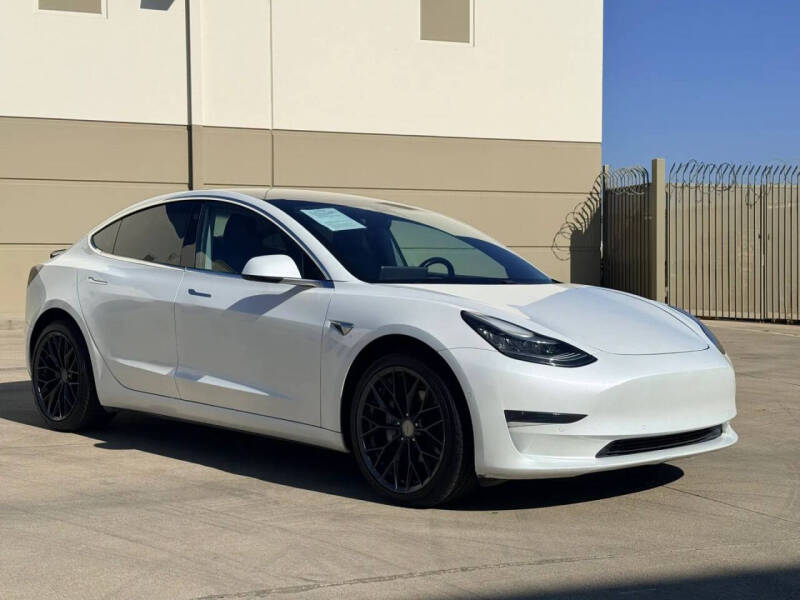 2019 Tesla Model 3 Standard Range Plus