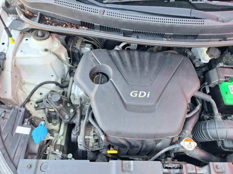 2013 Hyundai Accent GS