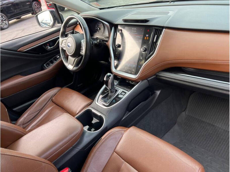 2020 Subaru Outback Touring