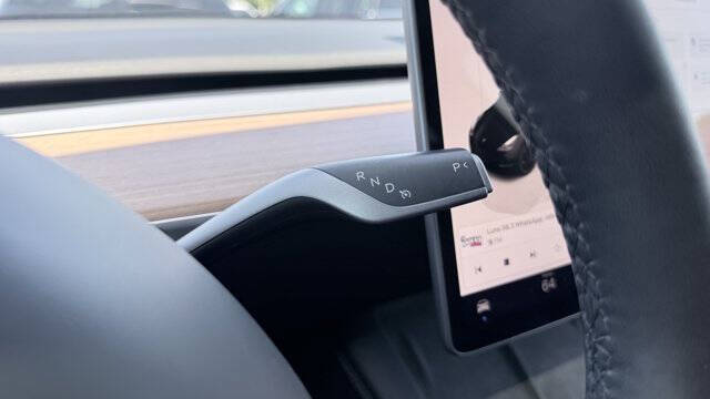 2024 Tesla Model Y Performance