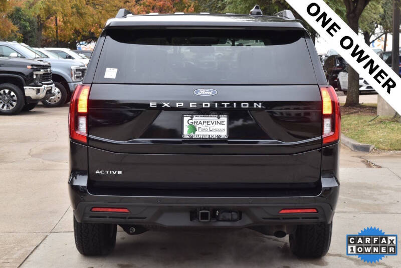 2025 Ford Expedition Active