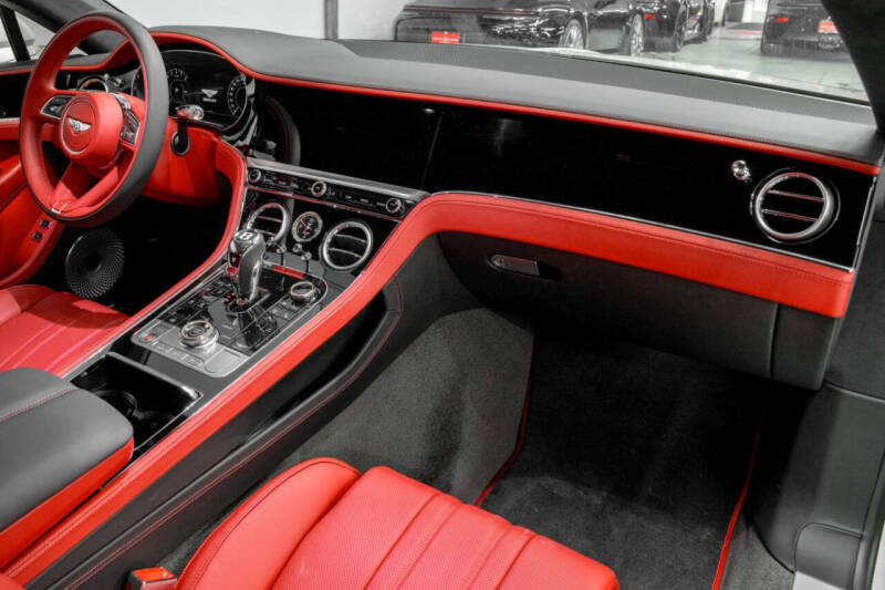 2025 Bentley Continental GT Black Edition