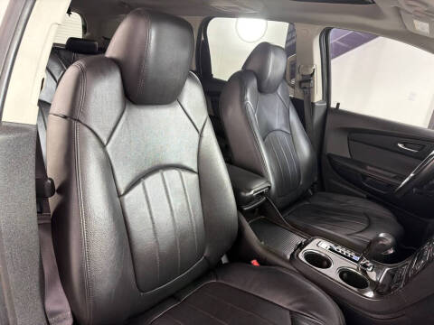 2011 GMC Acadia Denali