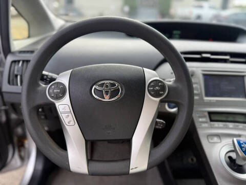 2013 Toyota Prius Plug-in Hybrid