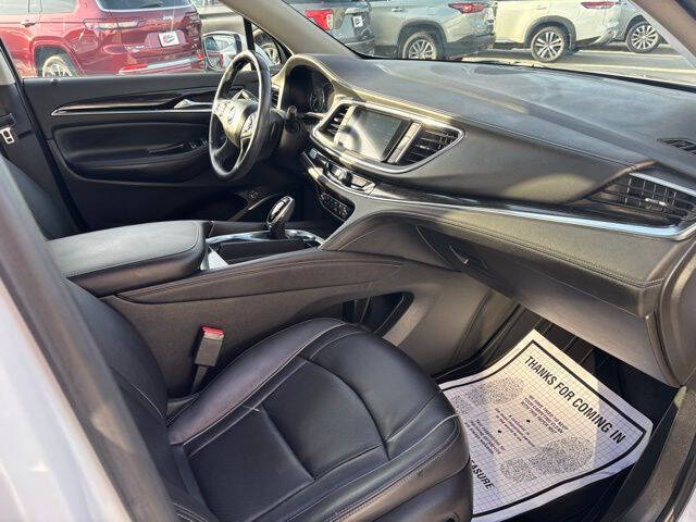2021 Buick Enclave Avenir