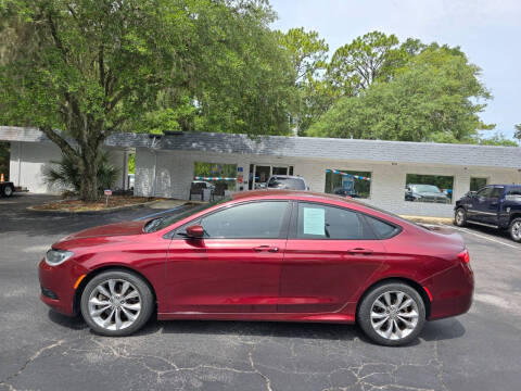 2015 Chrysler 200 for sale at Magic Imports in Melrose FL