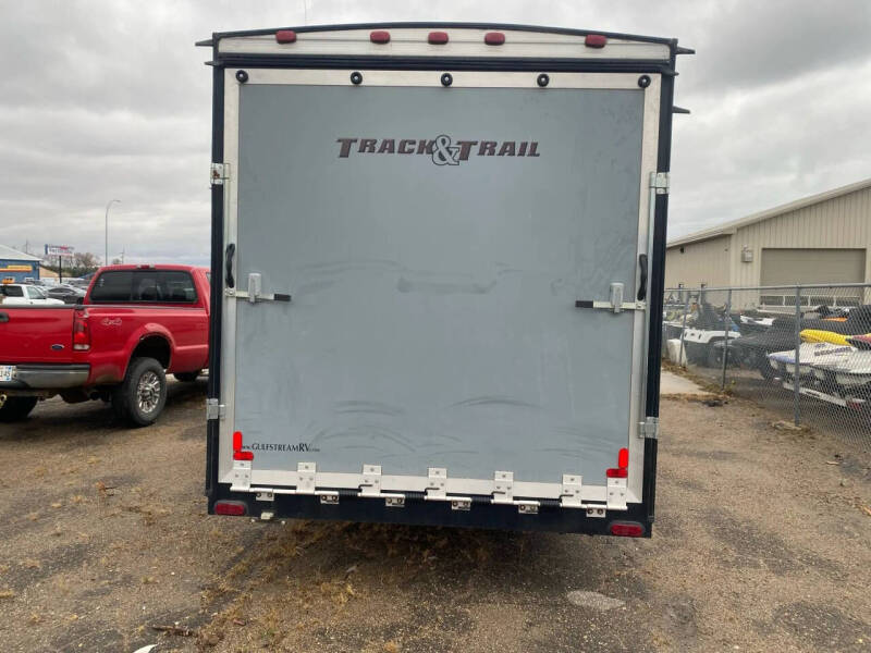 2016 Gulfstream Track and Trail