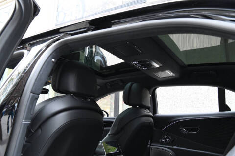 2026 Bentley Flying Spur Azure