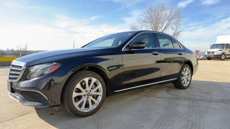 2017 Mercedes-Benz E-Class E 300 4MATIC