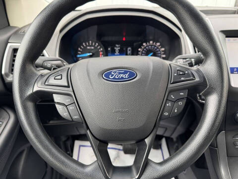 2020 Ford Edge SE
