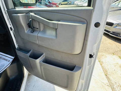 2019 Chevrolet Express 2500