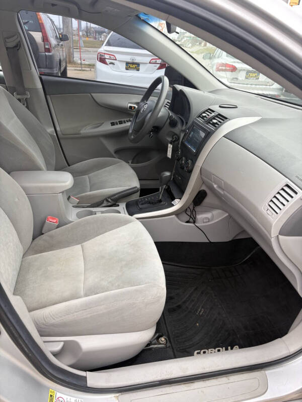 2009 Toyota Corolla LE