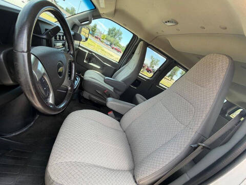 2018 Chevrolet Express LT 3500