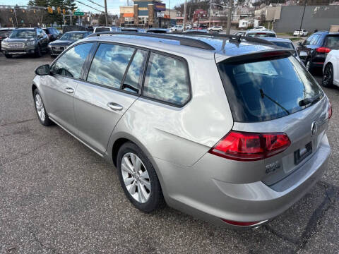 2017 Volkswagen Golf SportWagen TSI S 4Motion