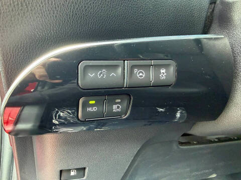 2019 Toyota Prius Limited