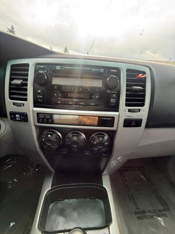 2004 Toyota 4Runner SR5