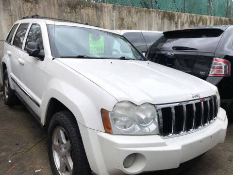 2005 Jeep Grand Cherokee for sale at S & A Cars for Sale in Elmsford NY