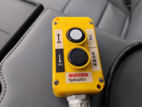 2025 Ford F-350 Super Duty XL