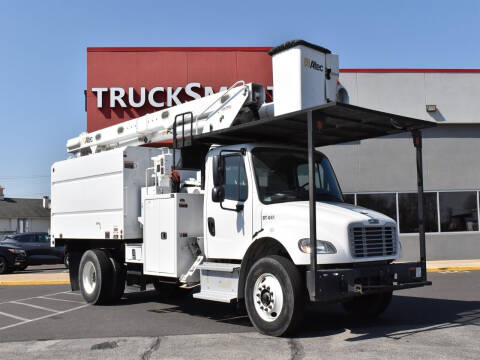 2019 Freightliner M2 106 for sale at Trucksmart Isuzu in Morrisville PA
