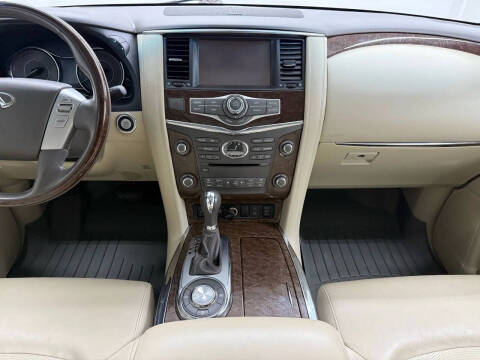2017 Infiniti QX80