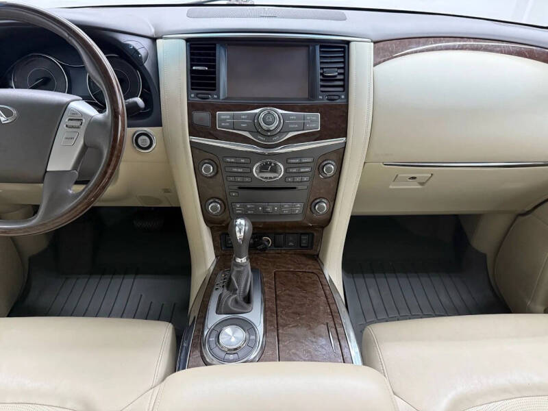 2017 Infiniti QX80