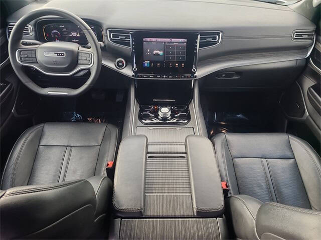 2023 Jeep Wagoneer Series III