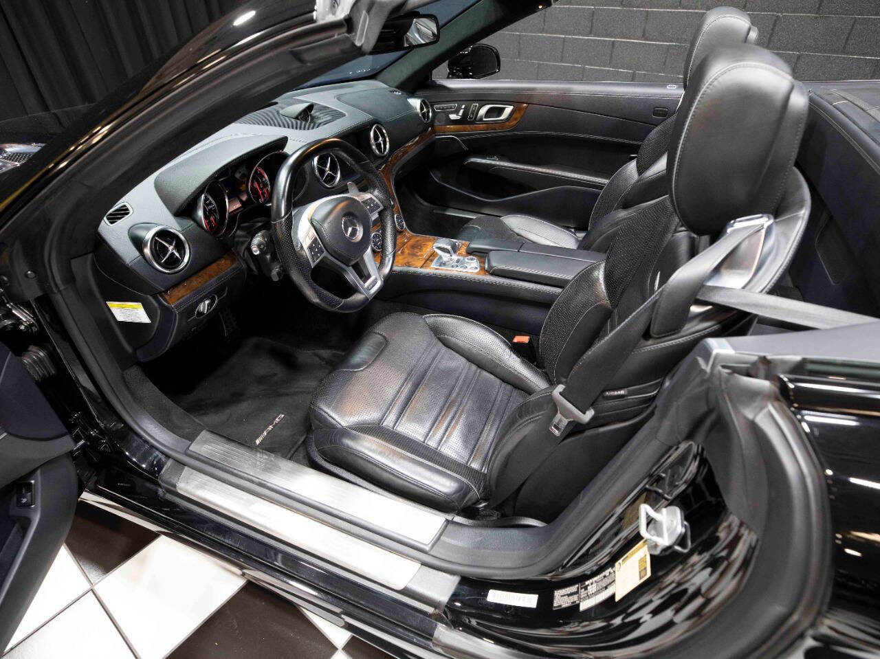 2013 Mercedes-Benz SL-Class 38