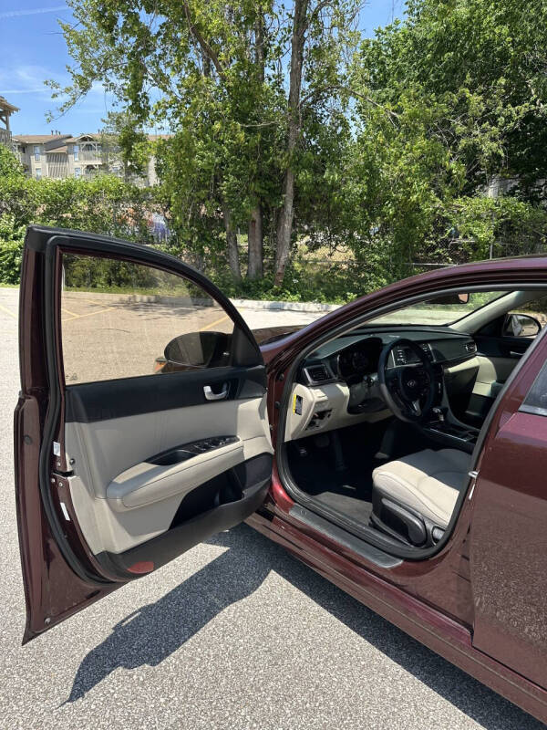 2016 Kia Optima LX