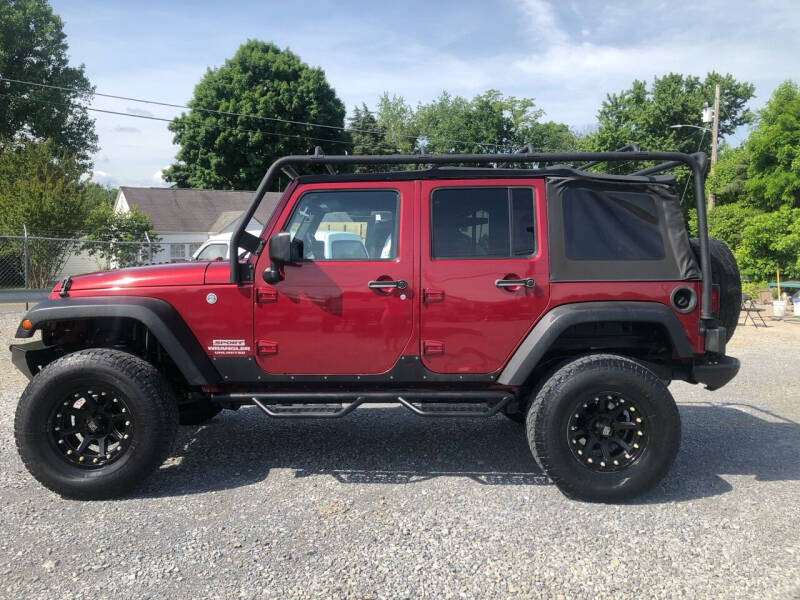 2012 Jeep Wrangler Unlimited for sale at Twin D Auto Sales in Johnson City TN