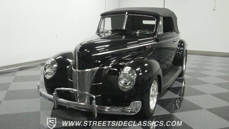 1940 Ford Deluxe