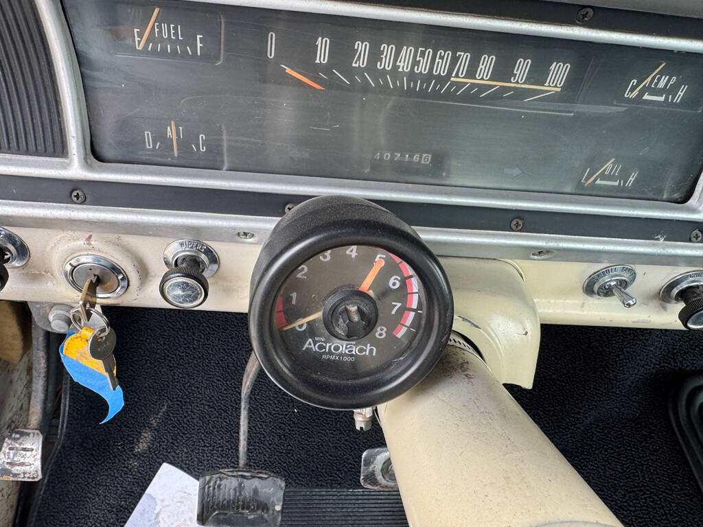 1967 Ford F-100 29