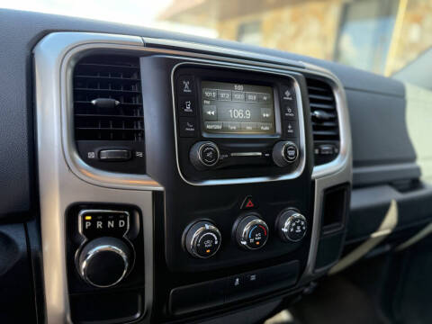 2020 RAM 1500 Classic SLT