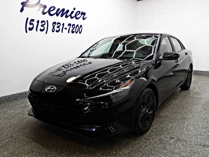 2023 Hyundai Elantra SEL's photo