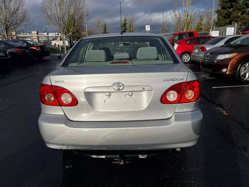 2006 Toyota Corolla LE photo 6