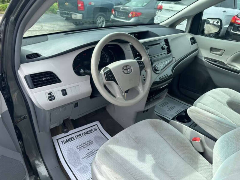 2014 Toyota Sienna