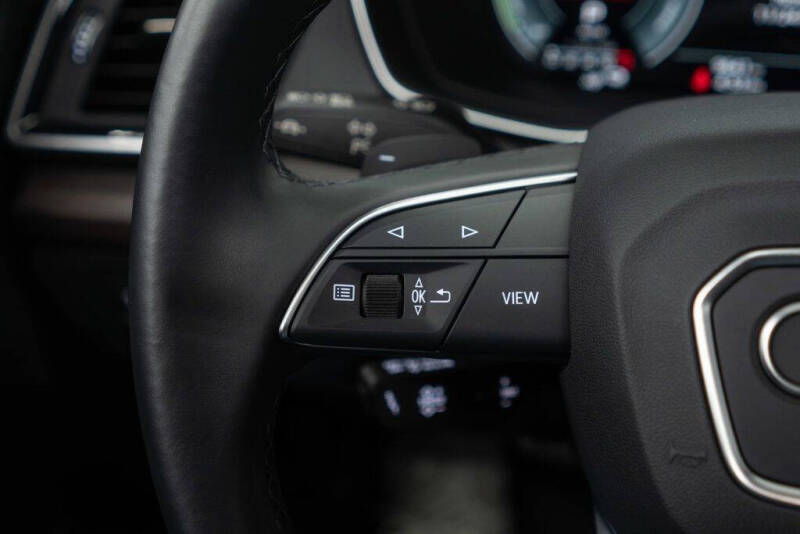 2024 Audi Q5 e quattro S line Premium 55 TFSI