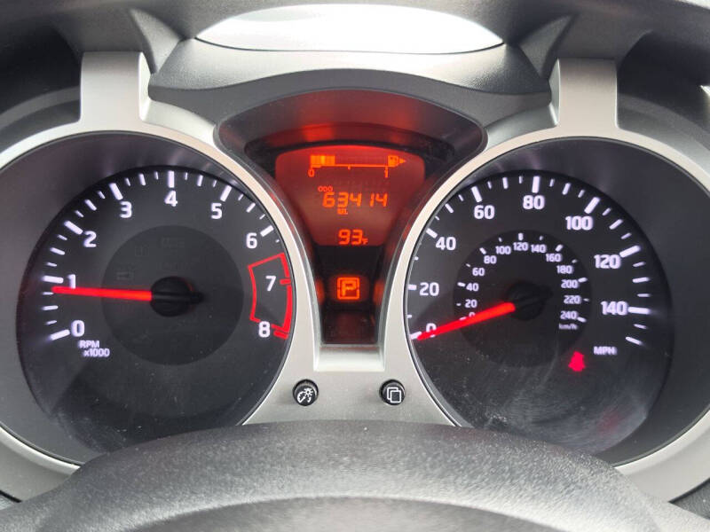 2016 Nissan JUKE SL