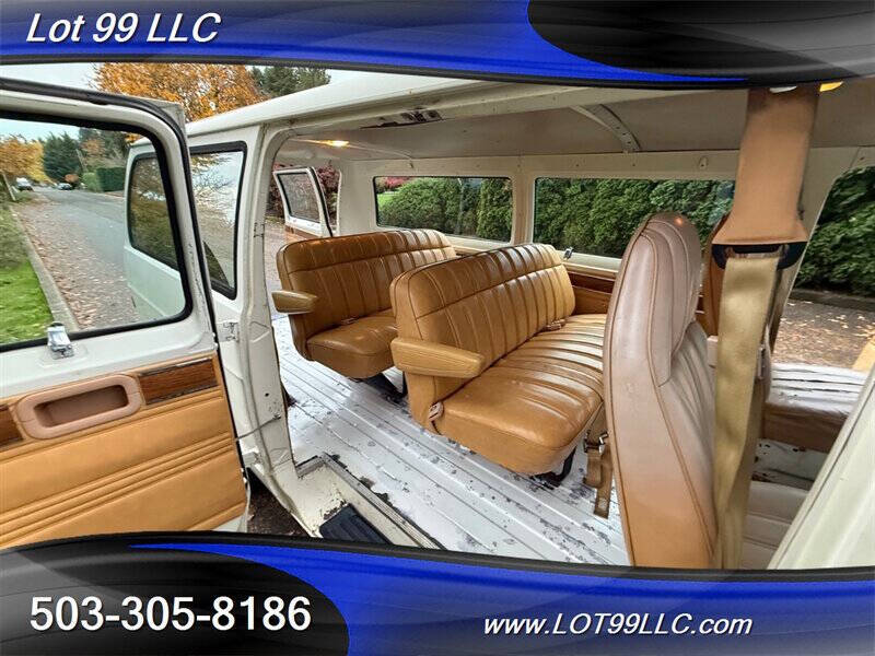 1985 Dodge Ram Van B250