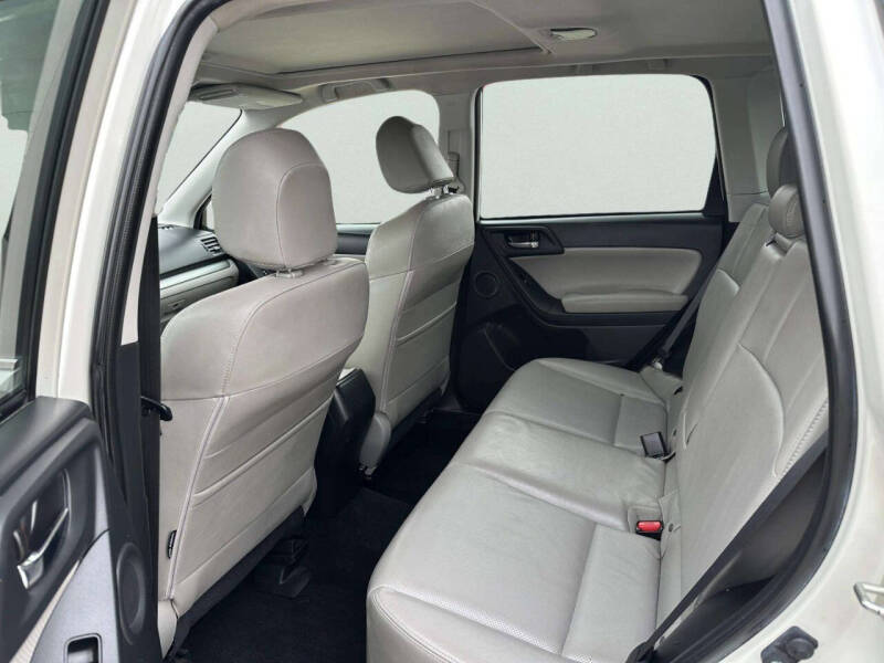 2015 Subaru Forester 2.5i Touring