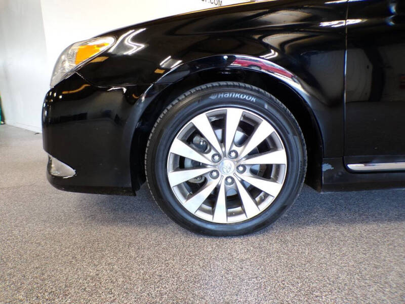 2011 Toyota Avalon Limited