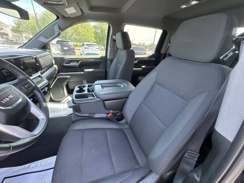 2024 GMC Sierra 1500