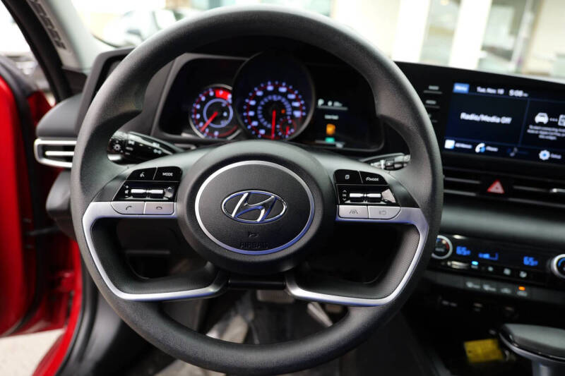 2022 Hyundai Elantra