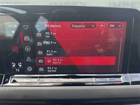 2024 Volkswagen Golf GTI SE