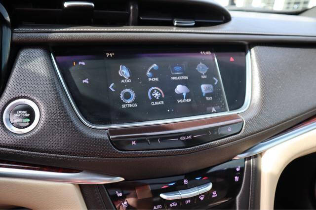 2017 Cadillac XT5 Premium Luxury