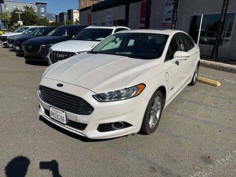 2016 Ford Fusion Energi Titanium