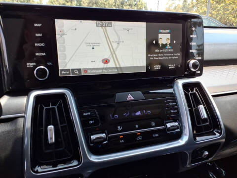 2023 Kia Sorento SX