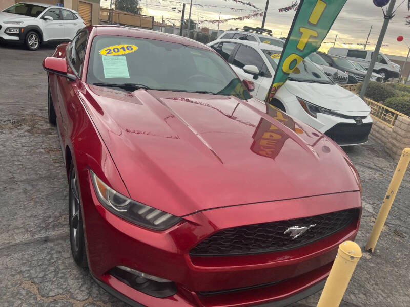 2016 Ford Mustang V6