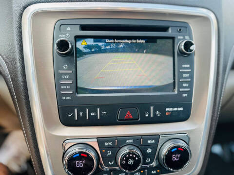 2016 GMC Acadia Denali