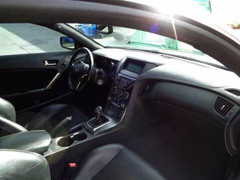 2014 Hyundai Genesis Coupe 2.0T R-Spec